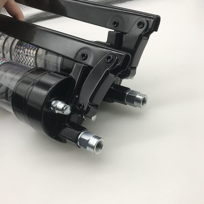 Jednostrzałowy pistolet do smarowania ręcznego, przezroczysty. Smarownica typu Heavy Duty o pojemności 600 cm3