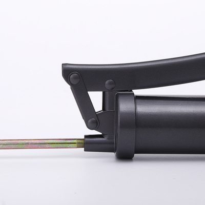 10000psi Ergonomic 400cc Hand Grease Gun Black Color Hose And Nozzle